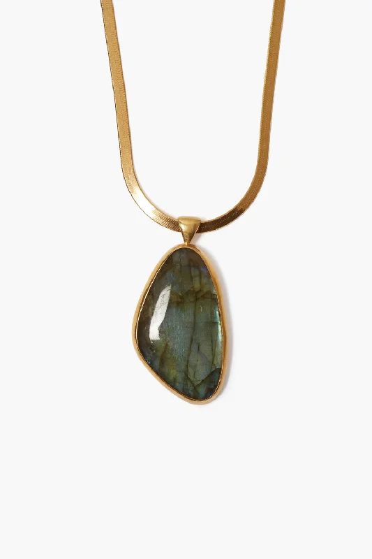 women fashion necklaces -Yasmine Necklace Gold Labradorite