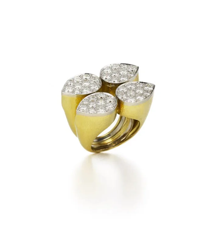 women round diamond rings -Quadrant Pear Ring