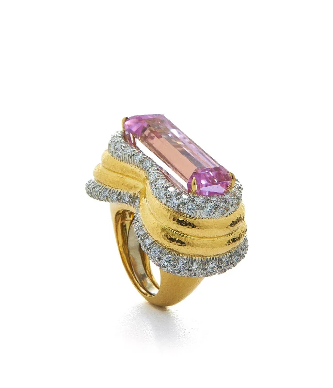 women antique engagement rings -Plateau Ring, Kunzite and Diamonds