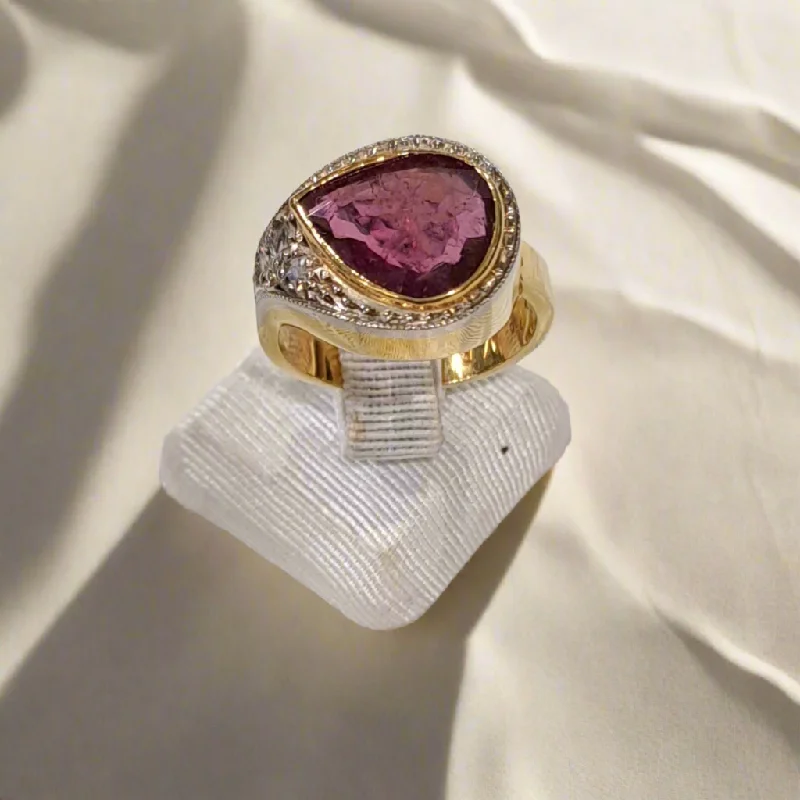 women custom wedding bands -Ring in Gold 18k with tourmaline and diamonds (B-92)