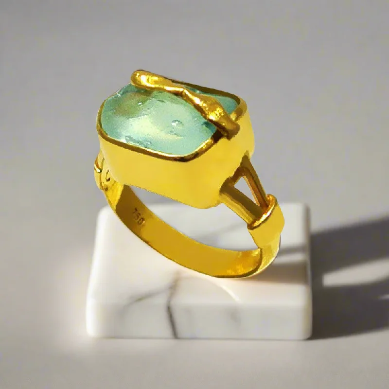 women bold statement rings -Ring in 18k Gold with Aquamarine (B-39)