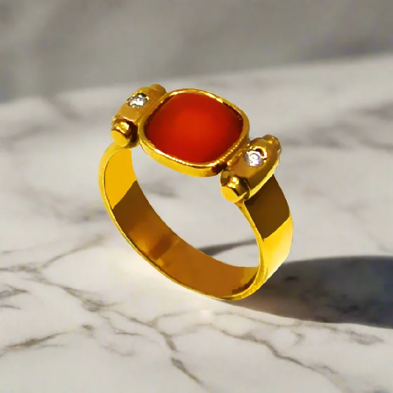 women ring sets -Ring in 18k Gold with red Amber and Brilliants (B-37)