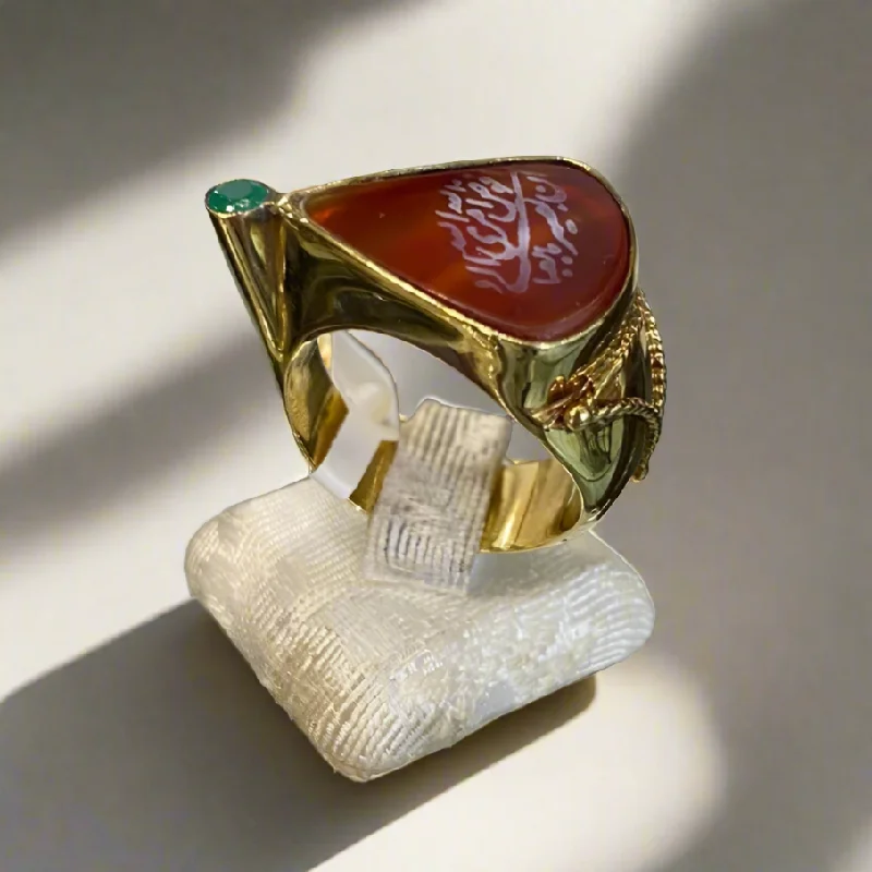 women emerald cut rings -Ring in Gold 18k with a seal stone and emeralds (B-89)